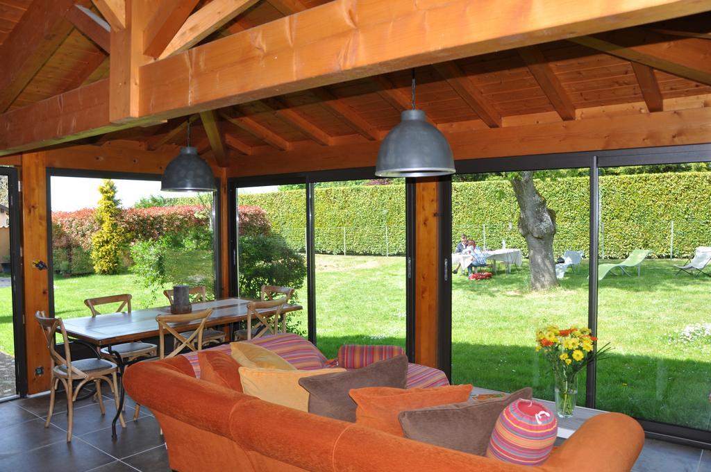 B&B La Cerisaie Francheleins ภายนอก รูปภาพ